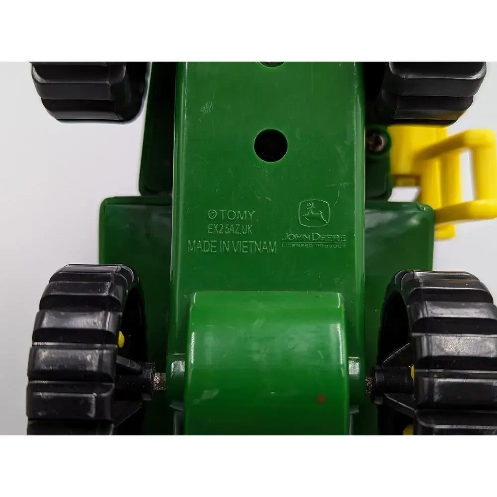 Tomy John Deere Fun on the Farm Combine Harvester with Moving Parts
